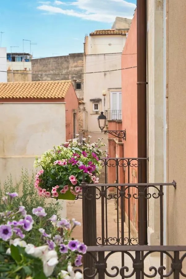 Le Tre Muse Villa Syracuse Italy